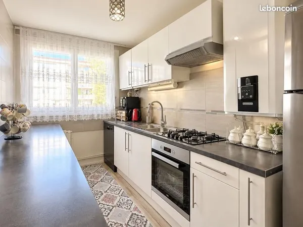 Appartement 5 pièces 86 m²