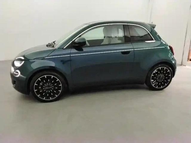 Fiat 500 e 118ch la prima my25 — photo 6