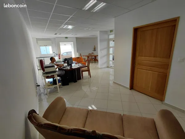 Loue bureau