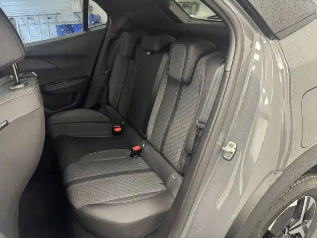 Peugeot 2008 100 s&amp;s bvm6 — photo 46