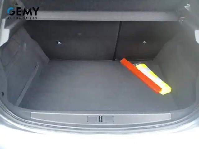 Peugeot 208 electrique 50 kwh 136ch — photo 6