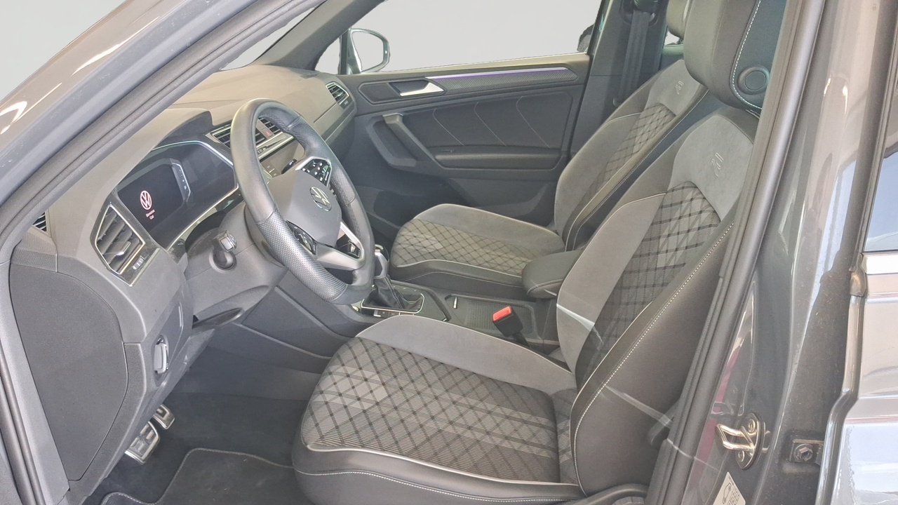 Volkswagen Tiguan 1.4 eHybrid 245ch DSG6 — photo 11
