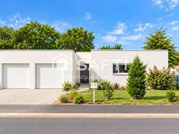 LA ROCHE-SUR-YON - MAISON CONTEMPORAINE DE PLAIN-PIED - 105 M² - 3 CHAMBRES