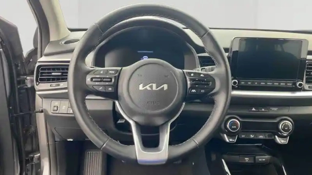 Kia Stonic 1.0 t-gdi 100 ch bvm6 — photo 17