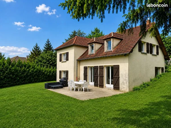 Maison 7 pièces 160 m²