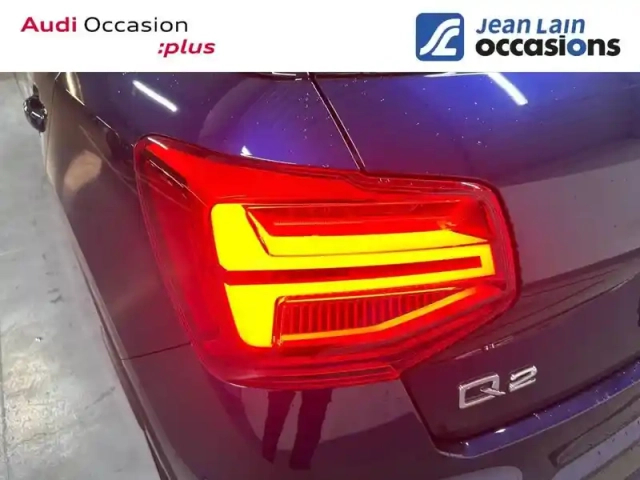 Audi Q2 35 tfsi 150 s tronic 7 — photo 21