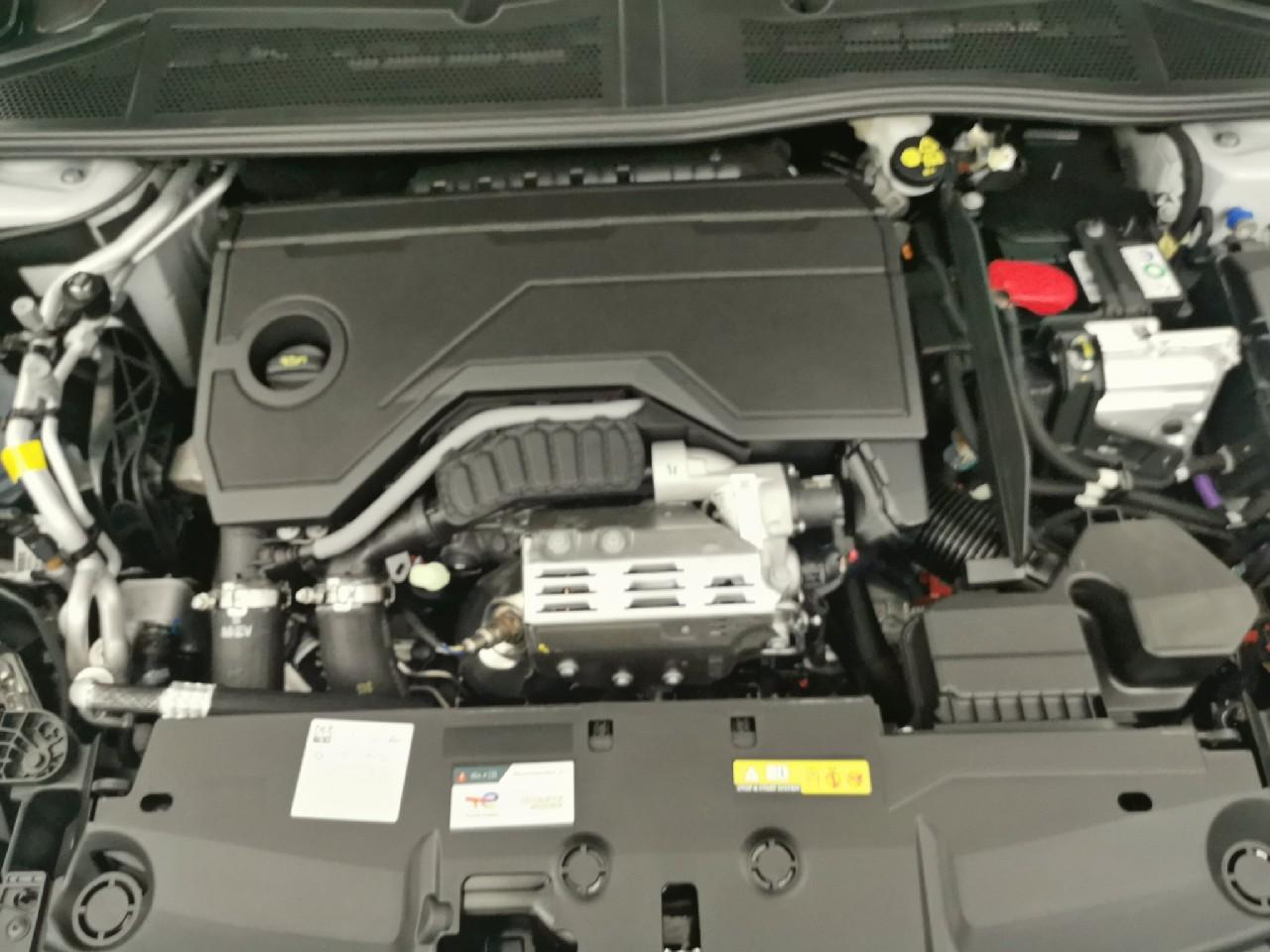 Peugeot 308 sw hybrid 145 e-dcs6 allure — photo 15