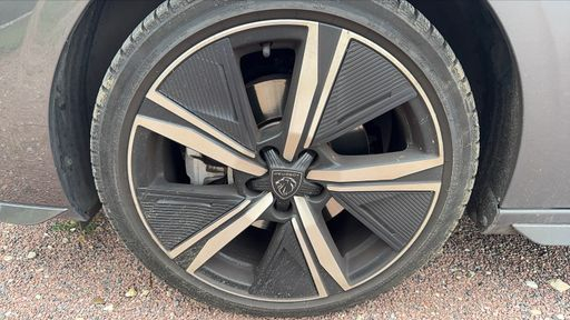 Peugeot 308 SW 1.2 PureTech 130 EAT8 - GT – 2023 – 52676 km – Essence – Boîte Automatique — photo 14