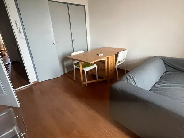 Loue T2 meuble près de l'iufm
