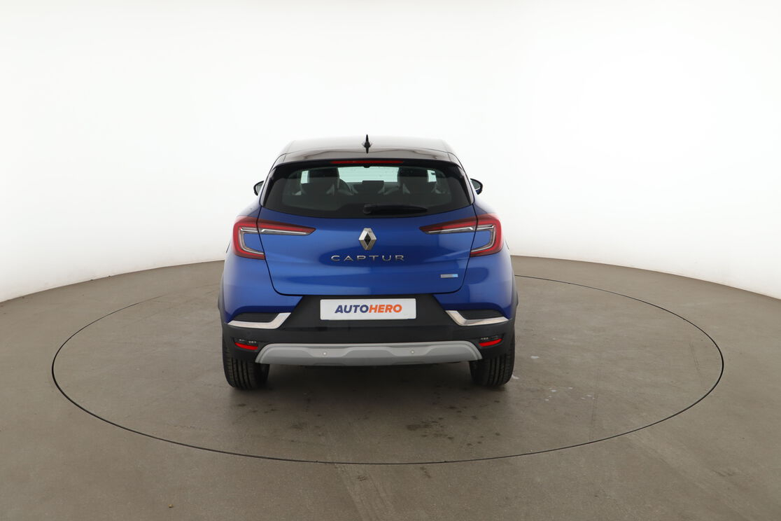 Renault Captur 1.6 E-Tech Plug-in Intens — photo 4