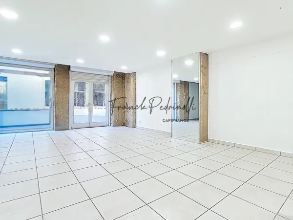 Commerce 4 pièces 125 m²