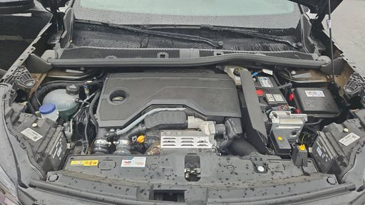 Peugeot 2008 1.2 Hybrid 136 e-DSC6 - GT – 2024 – 12942 km – Hybride essence – Boîte Automatique — photo 32