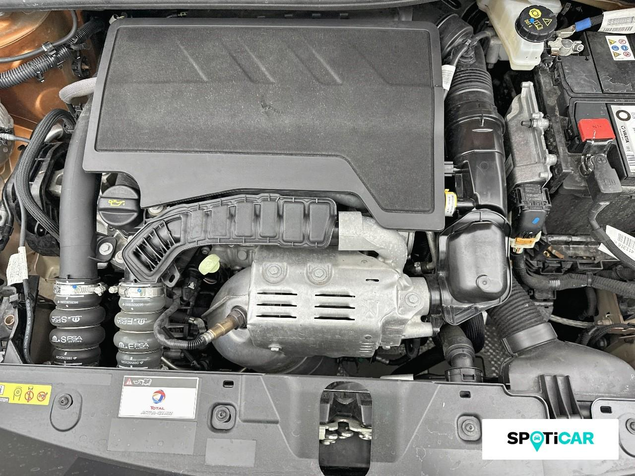 Peugeot 2008 1.2 puretech 100ch s&s allure — photo 20