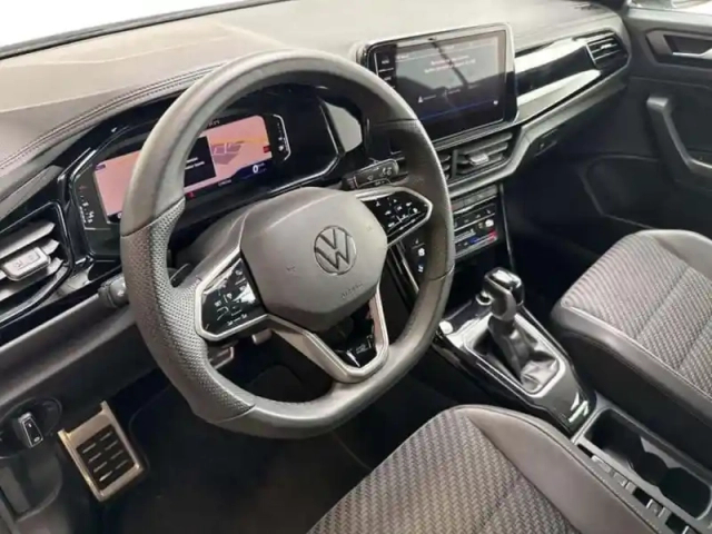 Volkswagen T-Roc cabriolet 1.5 tsi evo 150 start/stop dsg7 r-line — photo 9