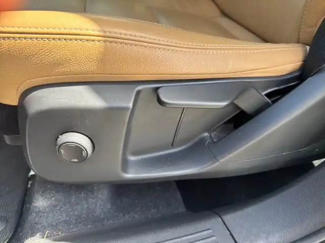 Volvo Xc40 t4 190 ch geartronic 8 — photo 17