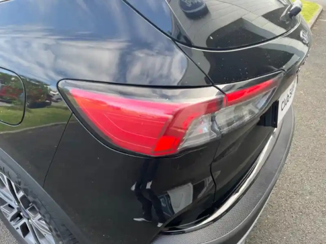 Ford Kuga 2.5 duratec 225ch powersplit phev titanium e-cvt — photo 30