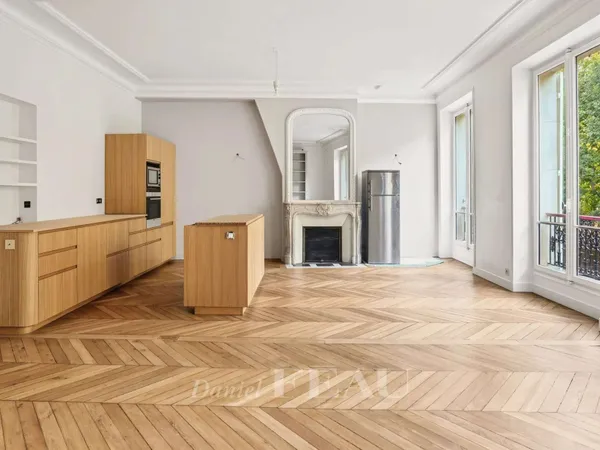 Appartement 4 pièces 96 m²
