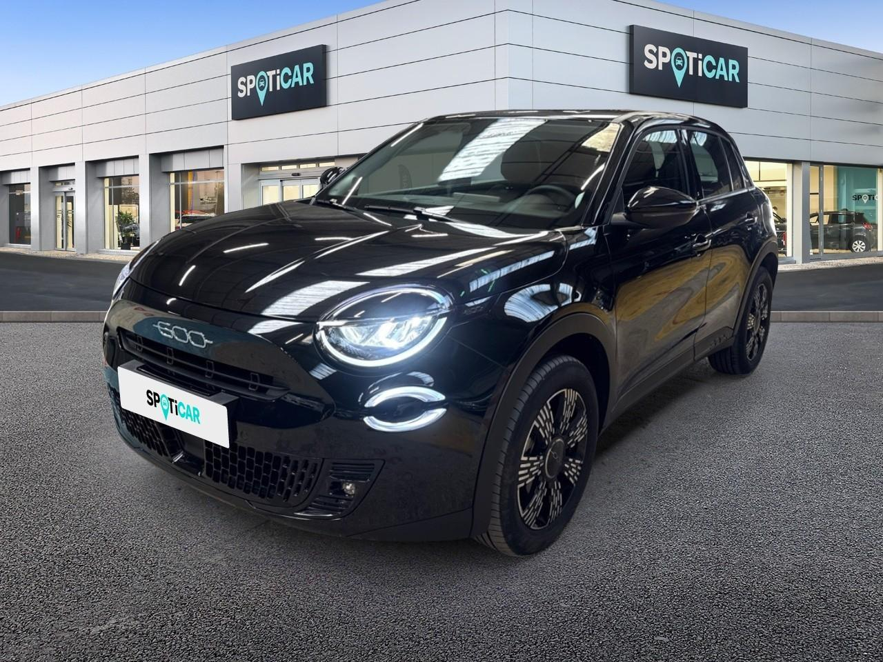 Fiat 600 1.2 hybrid turbo 145ch pop edct6 t-gen — photo 1