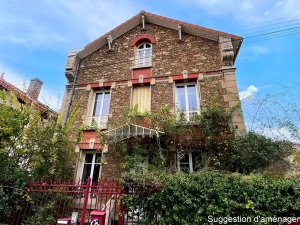 Maison 9 pièces 212 m²