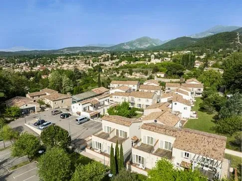 Malaucène : Idéal investissement locatif et/ ou résidence secondaire