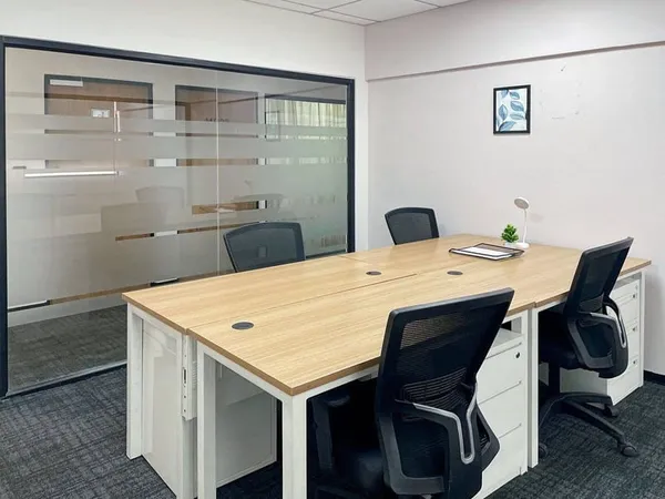 Bureau 30 m²