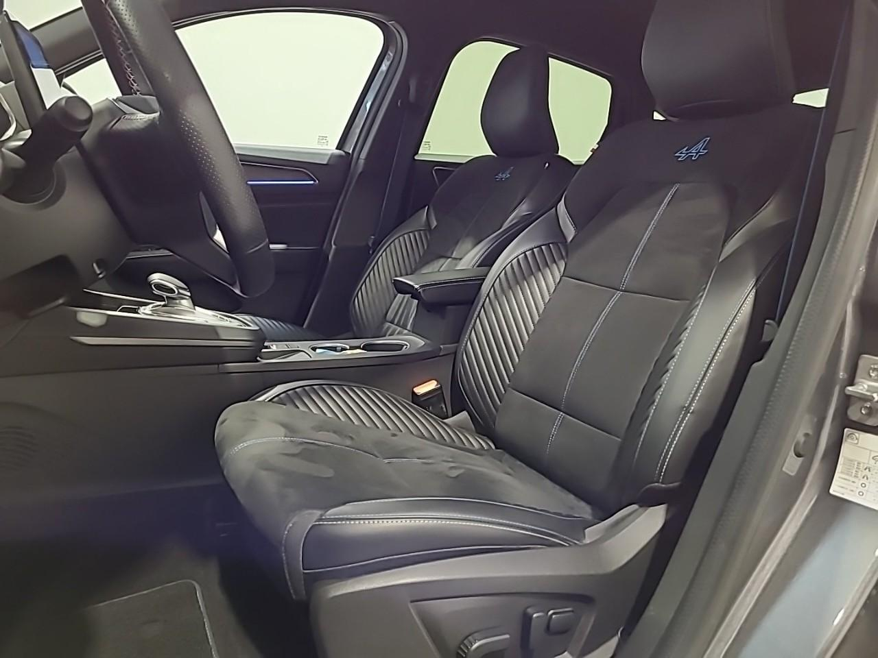 Renault Arkana e-tech 145 - 23 esprit alpine — photo 10