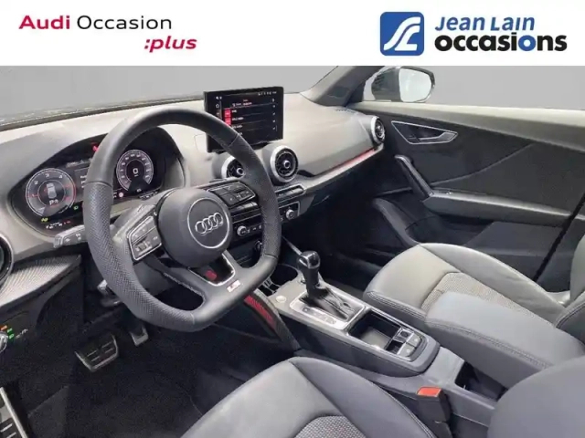 Audi Q2 35 tdi 150 s tronic 7 — photo 11