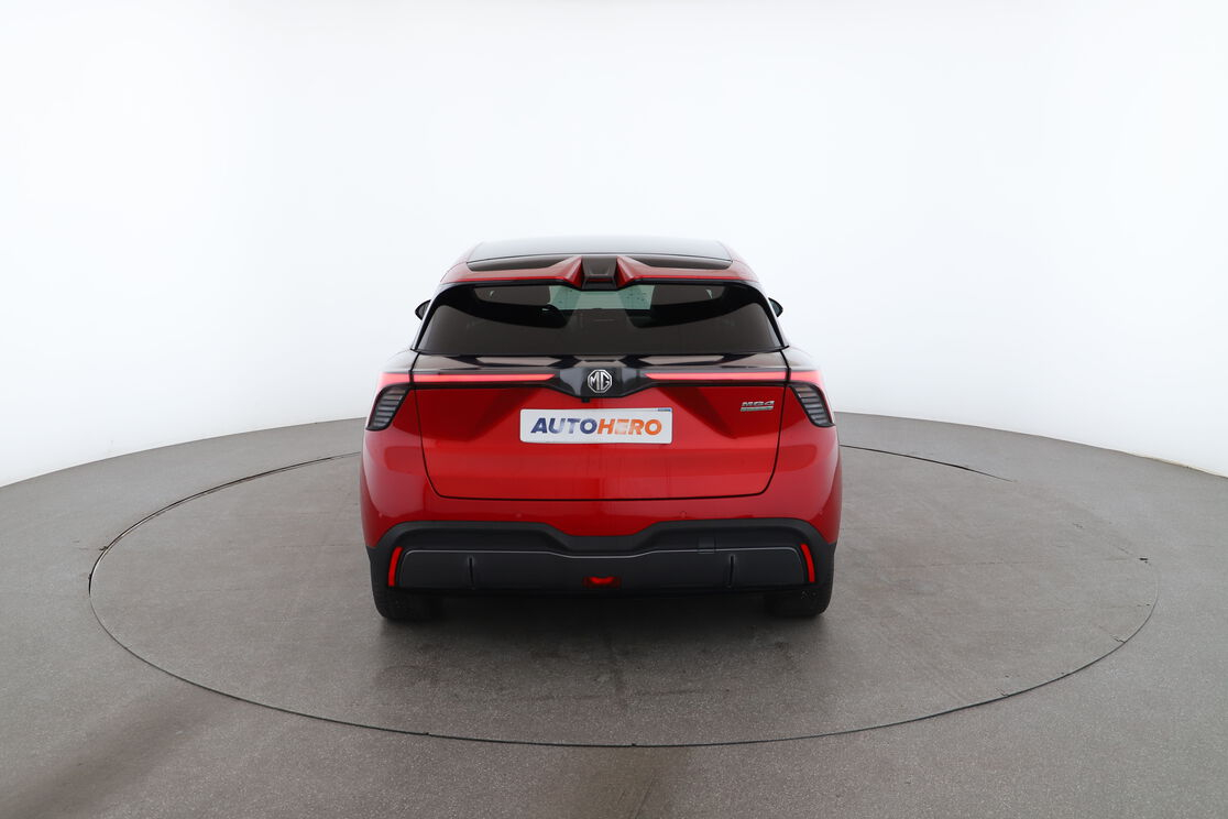 MG 4 EV 64kWh -150 kW 2WD Luxury — photo 4