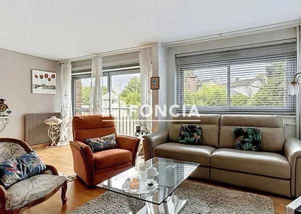 Appartement 4 pièces 84 m²