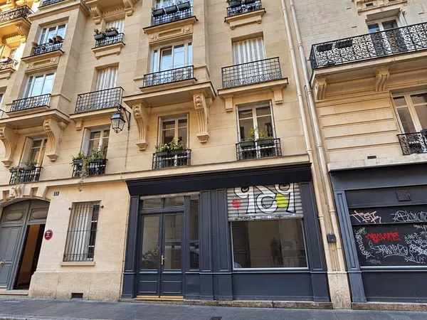 Local commercial 135 m²