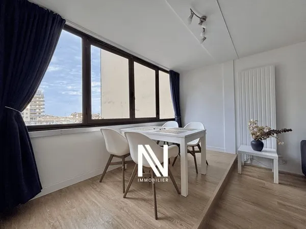 Appartement vue sur le port de plaisance