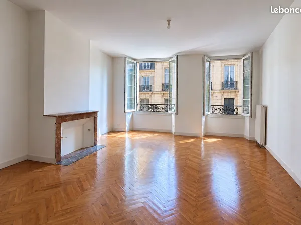T2 68m² jardinet Bordeaux Chartrons