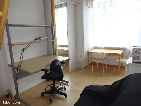STUDIO meublé toutes charges comprises centre-ville HAZEBROUCK