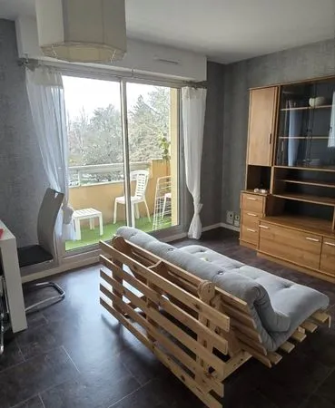 Loue Studio á Pau