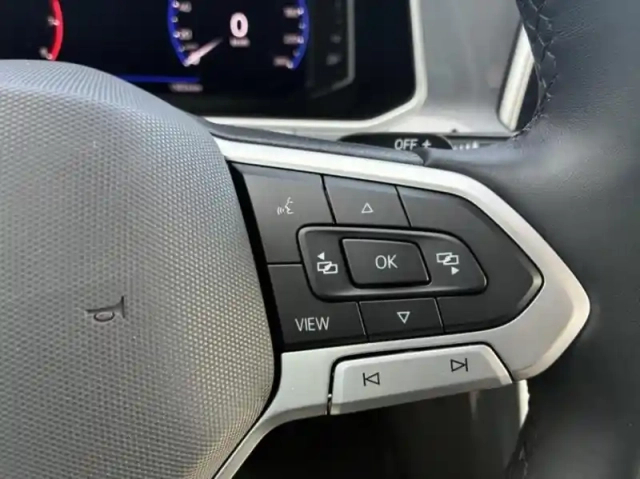 Volkswagen T-Roc 1.5 tsi evo 150ch style dsg7 — photo 15