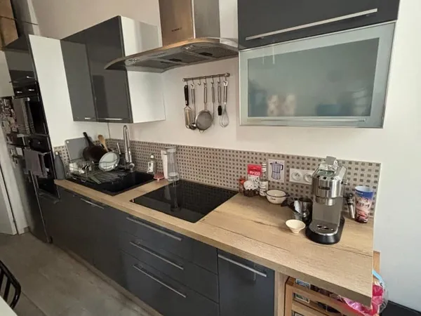 Appartement petite surface à louer à Aix-En-Provence (13)