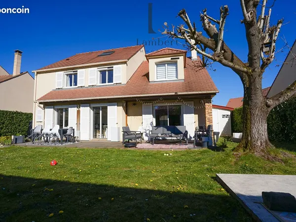 Maison 7 pièces 176 m²