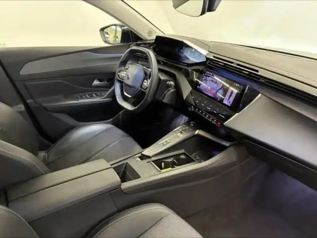Peugeot 308 sw phev 180ch allure pack e-eat8 — photo 12