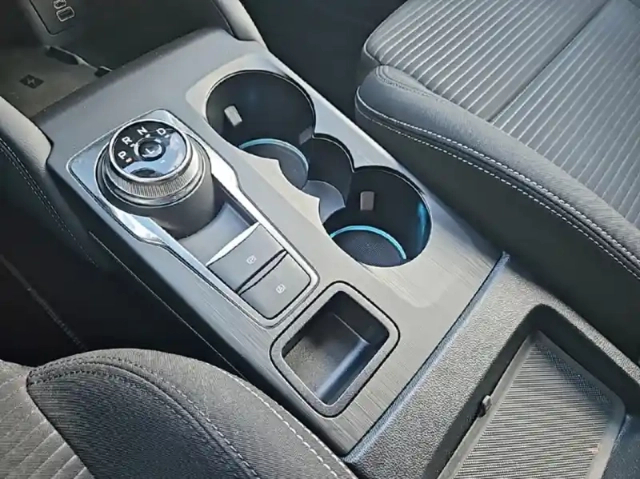 Ford Focus 1.5 ecoblue 115ch titanium x business bva8 — photo 8
