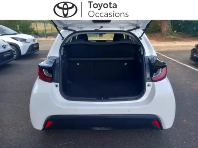 Toyota Yaris 120 vvt-i dynamic business 5p mc24 — photo 15