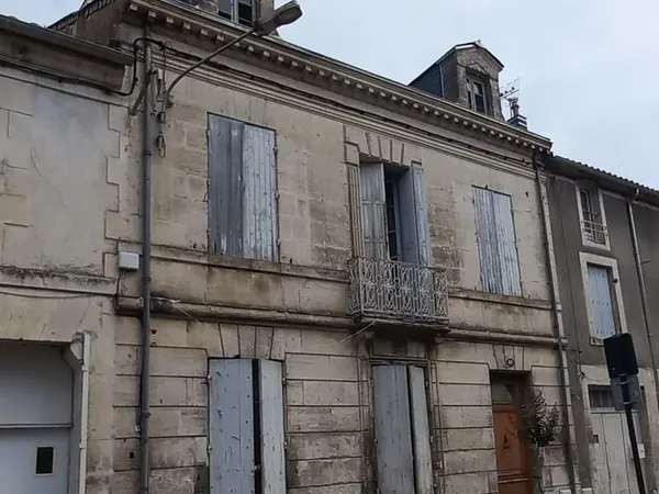 Maison 7 pièces 197 m²