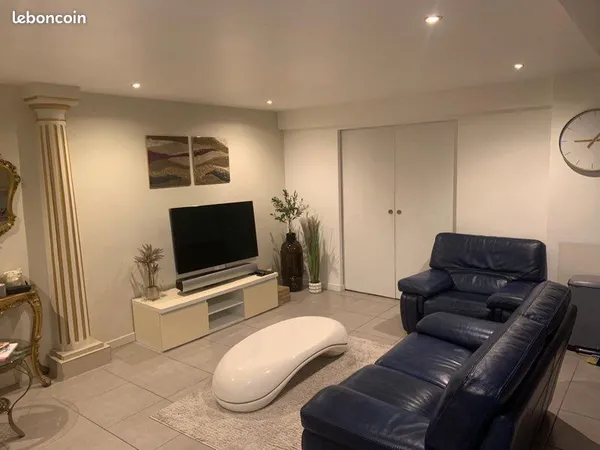 Colocation meublée - Juan-les-Pins - 83 m² avec terrasse