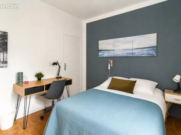 Belle chambre spacieuse de 13m² -G001