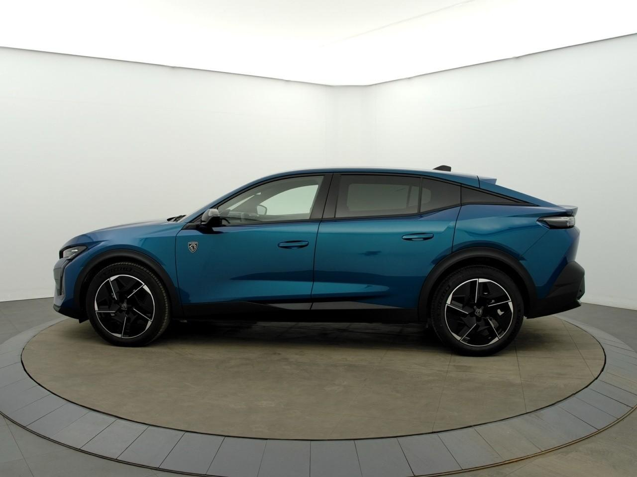 Peugeot 408 hybrid 145 e-dcs6 gt — photo 2