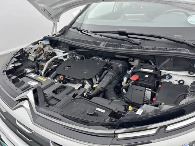 Citroën C5 Aircross bluehdi 130 s&amp;s eat8 — photo 15