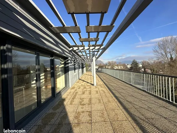 Appartement 4 pièces 159 m²