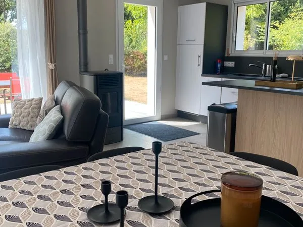 Maison meublée 100m² dans propriété