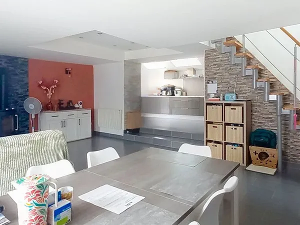 Maison 5 pièces 84 m²