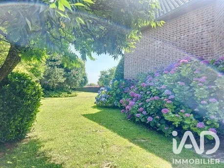 Maison 7 pièces 214 m²