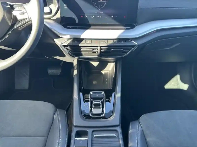 Skoda Octavia 1.5 tsi mhev e-tec 150 ch act dsg7 — photo 13
